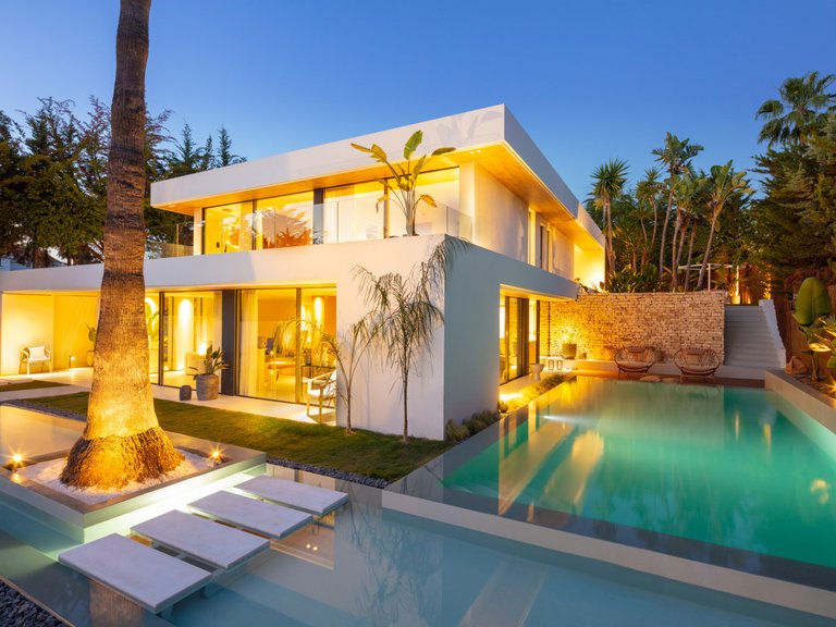 Villa for Sale in Marbella, Malaga 27