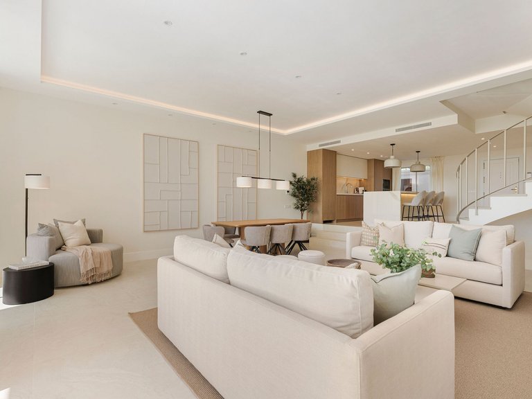 Town House for Sale in Benahavis, Malaga 13