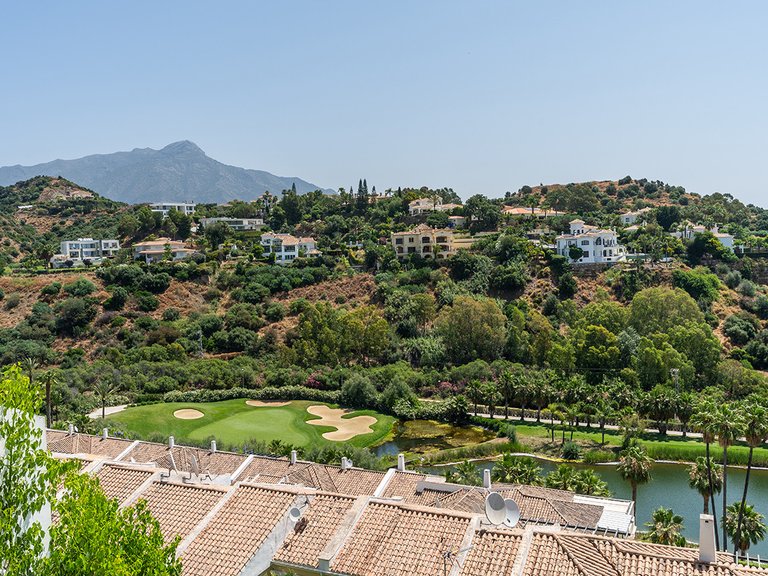 Apartment for Sale in Benahavis, Malaga 25