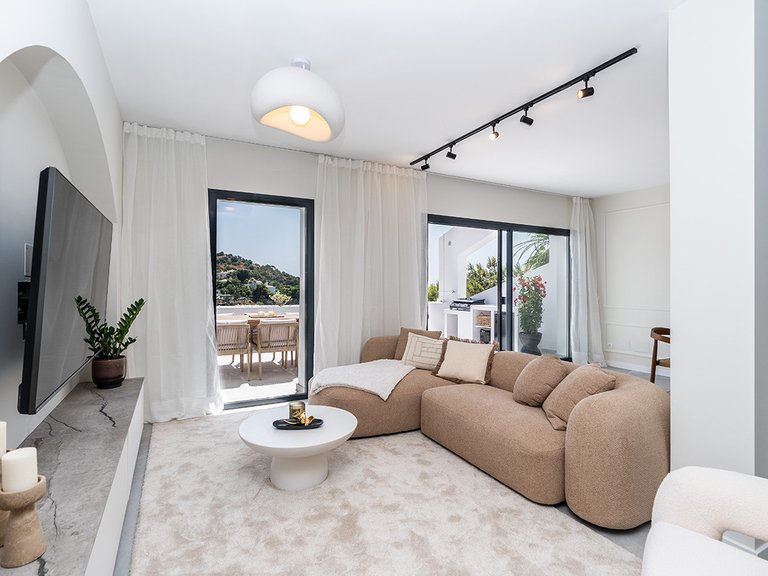 Apartment for Sale in Benahavis, Malaga 7