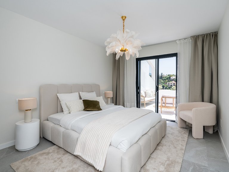 Apartment for Sale in Benahavis, Malaga 9