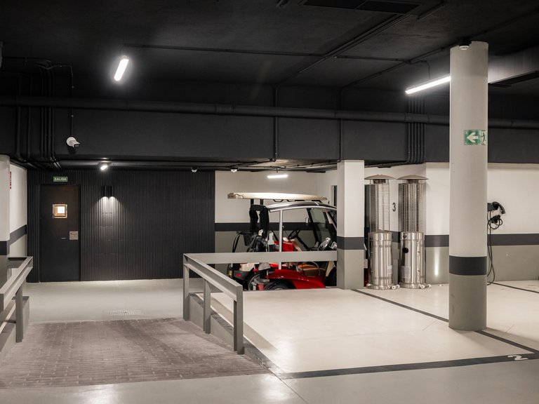 Apartment for Sale in Benahavis, Malaga 25