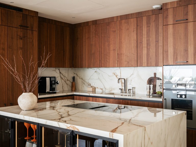 Apartment for Sale in Benahavis, Malaga 13