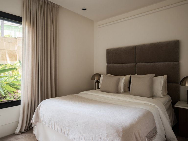 Apartment for Sale in Benahavis, Malaga 21