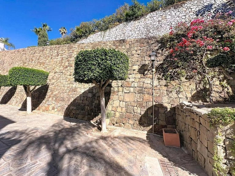 Apartment for Sale in Benahavis, Malaga 20