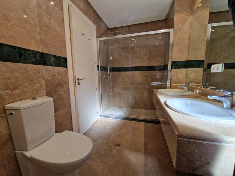 Apartment for Sale in Marbella, Malaga 9