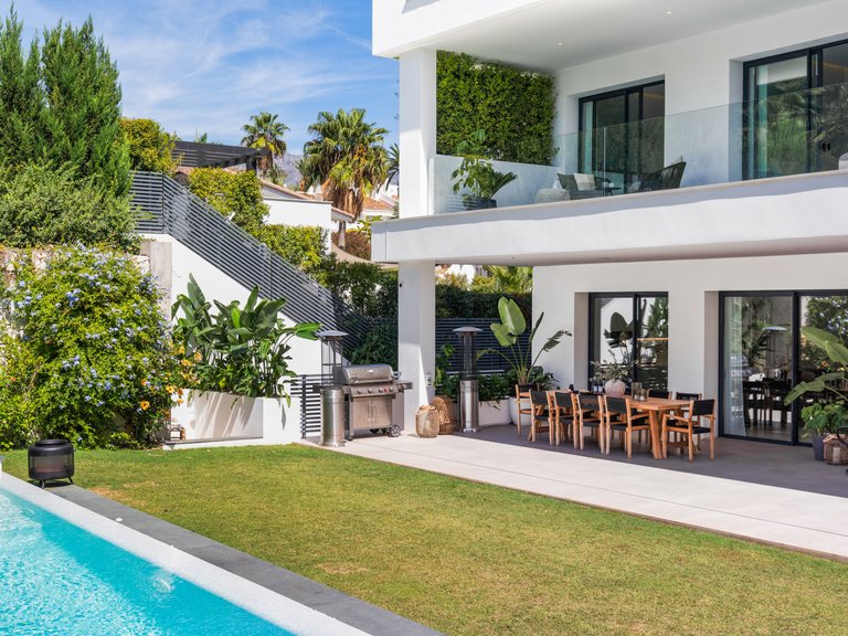 Villa for Sale in Marbella, Malaga 13