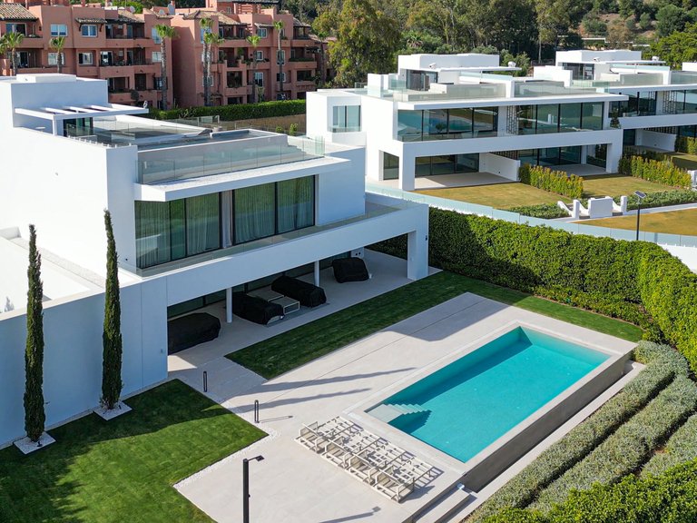 Villa for Sale in Marbella, Malaga 13