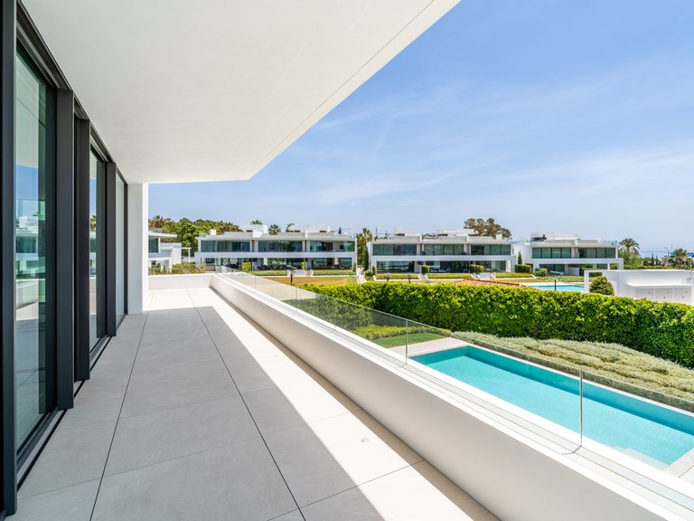 Villa for Sale in Marbella, Malaga 24