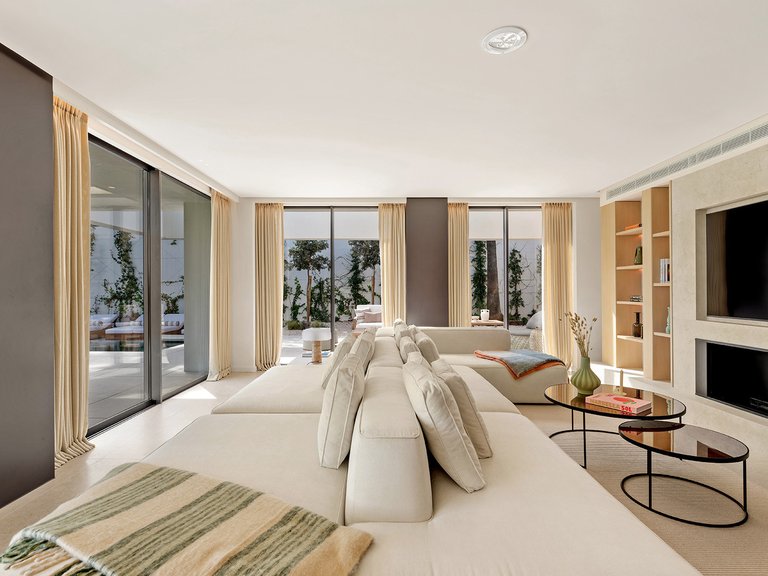 Villa for Sale in Marbella, Malaga 5