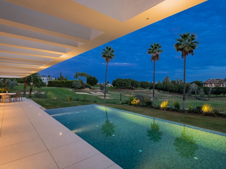 Villa for Sale in Marbella, Malaga 17