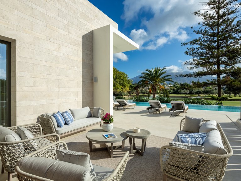 Villa for Sale in Marbella, Malaga 17