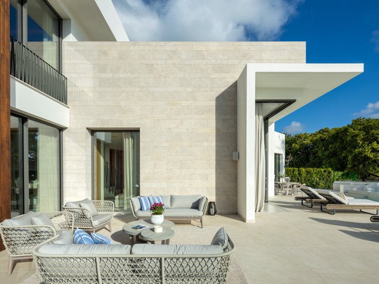 Villa for Sale in Marbella, Malaga 36