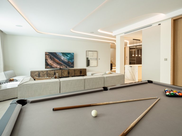 Villa for Sale in Marbella, Malaga 28