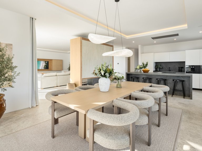 Villa for Sale in Marbella, Malaga 5