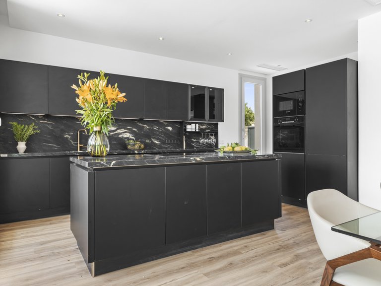 Villa for Sale in San Pedro De Alcantara, Malaga 10