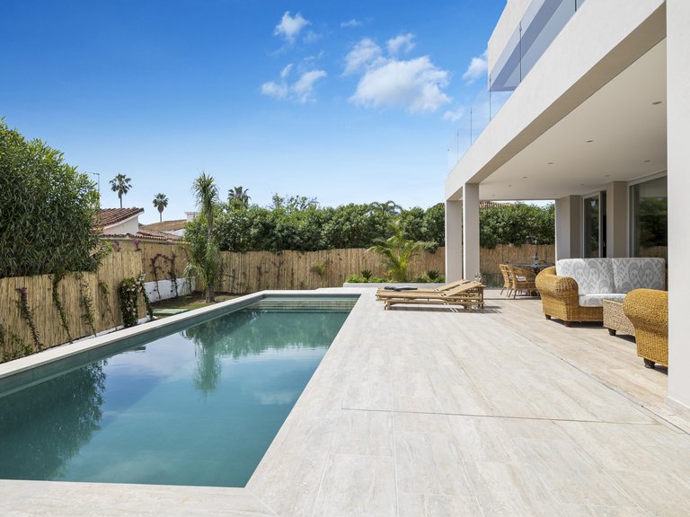 Villa for Sale in San Pedro De Alcantara, Malaga 27