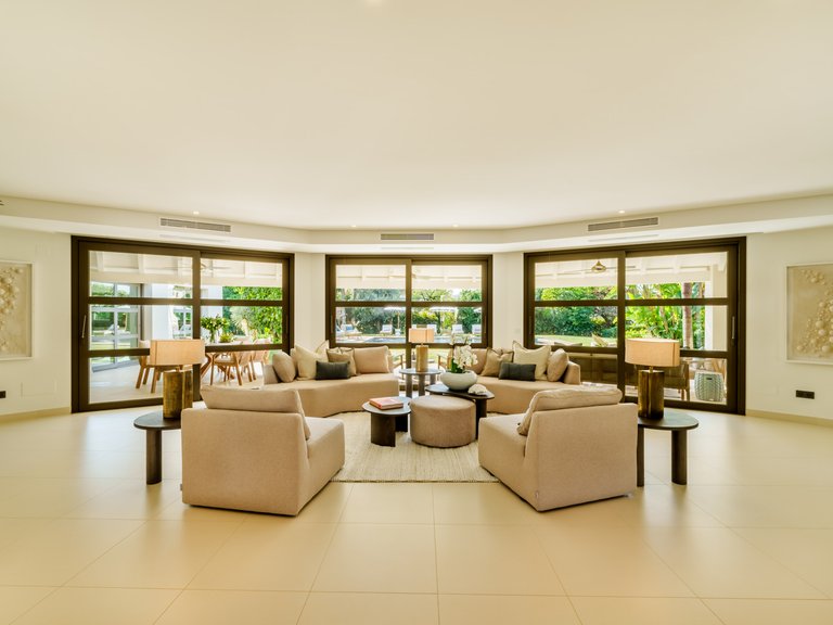 Villa for Sale in Marbella, Malaga 5