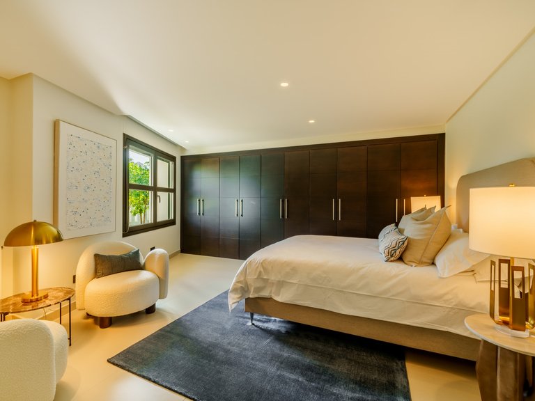 Villa for Sale in Marbella, Malaga 19