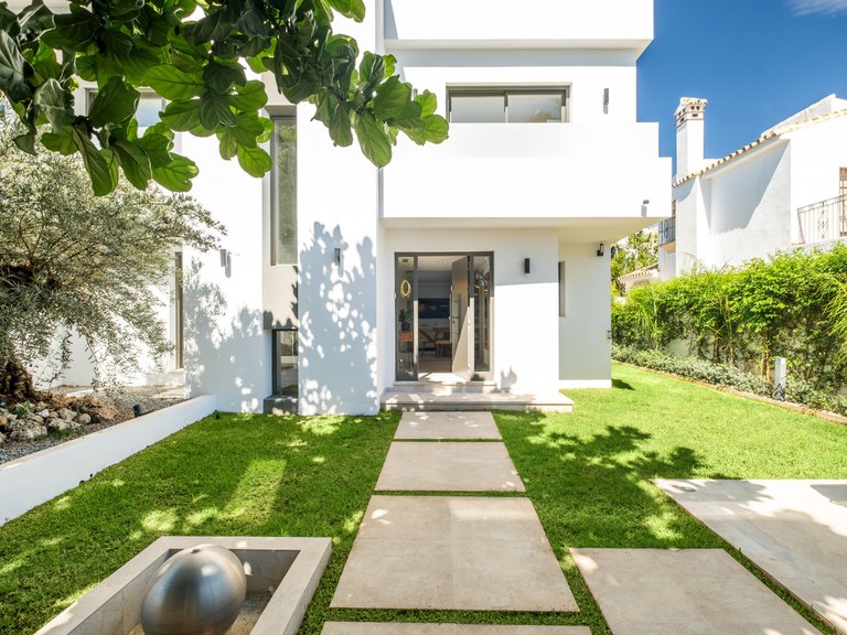 Villa for Sale in Marbella, Malaga 37