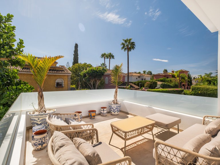 Villa for Sale in Marbella, Malaga 7