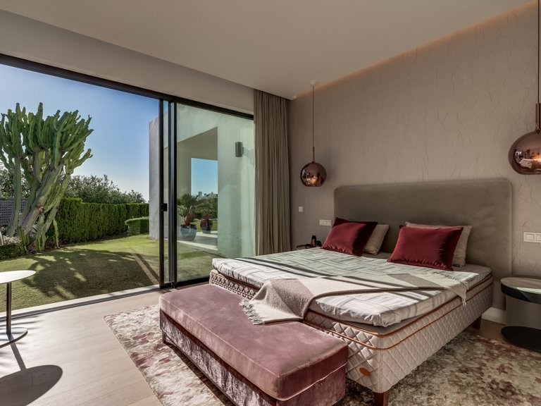 Villa for Sale in Marbella, Malaga 35