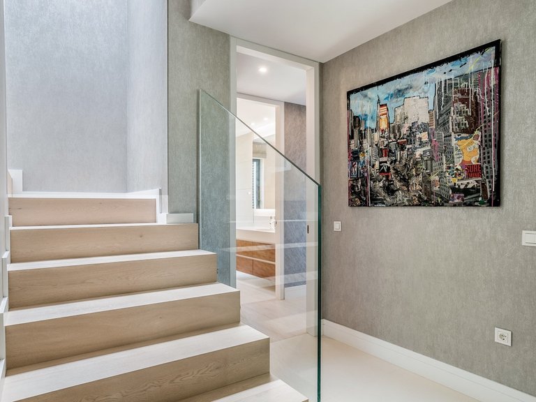 Villa for Sale in Marbella, Malaga 5