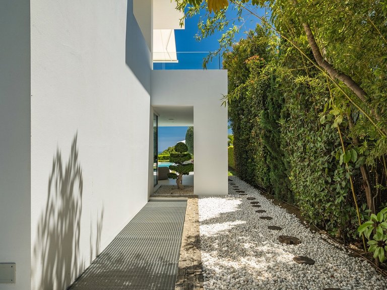 Villa for Sale in Marbella, Malaga 12