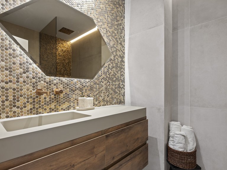 Apartment for Sale in Benahavis, Malaga 19