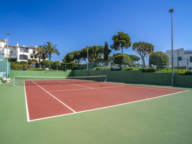 Apartment for Sale in Marbella, Malaga 27