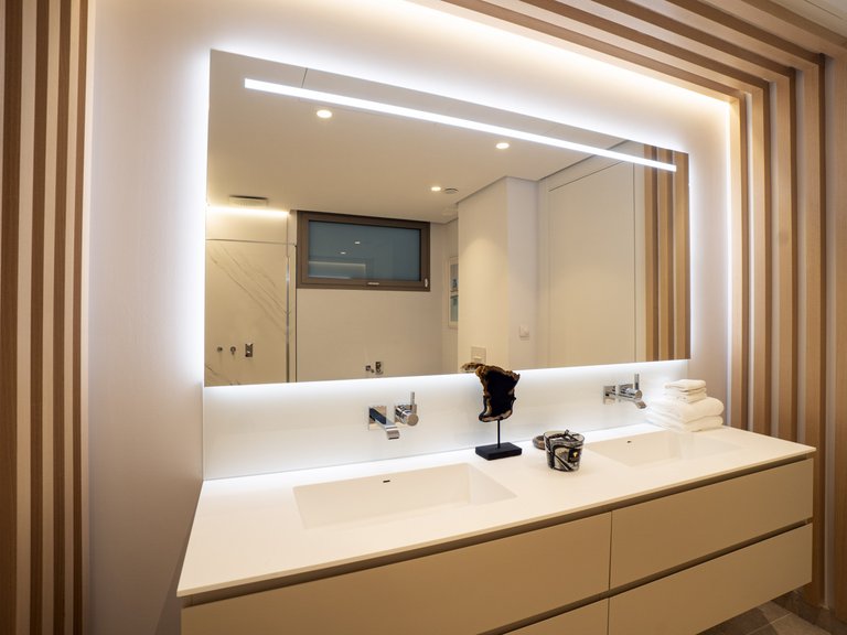 Apartment for Sale in Benahavis, Malaga 15