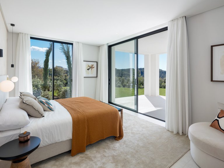 Villa for Sale in Benahavis, Malaga 9