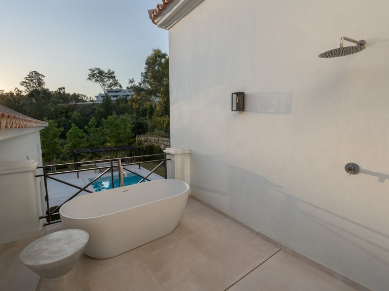 Villa for Sale in Marbella, Malaga 29