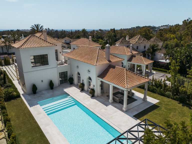 Villa for Sale in Marbella, Malaga 15