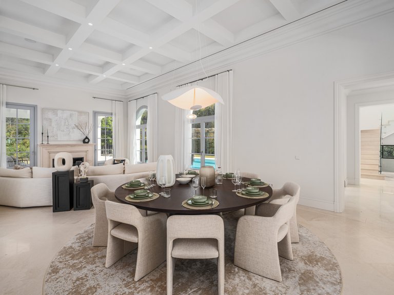 Villa for Sale in Marbella, Malaga 6