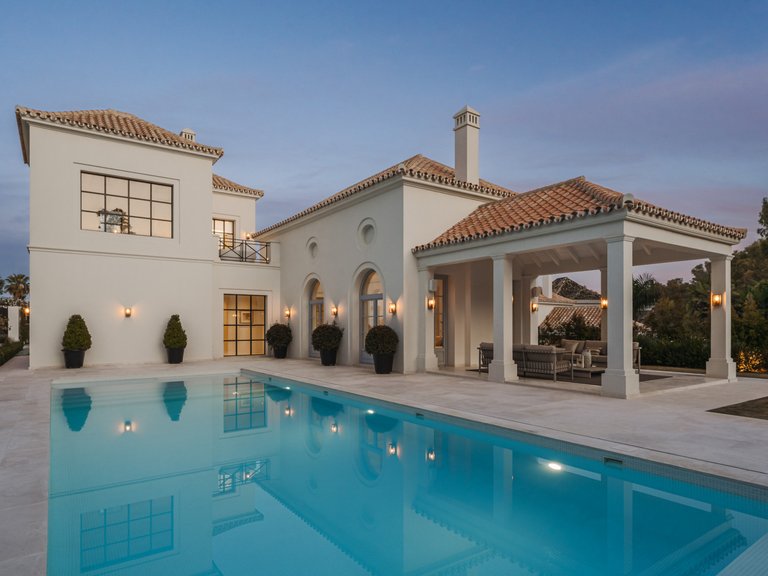 Villa for Sale in Marbella, Malaga 47