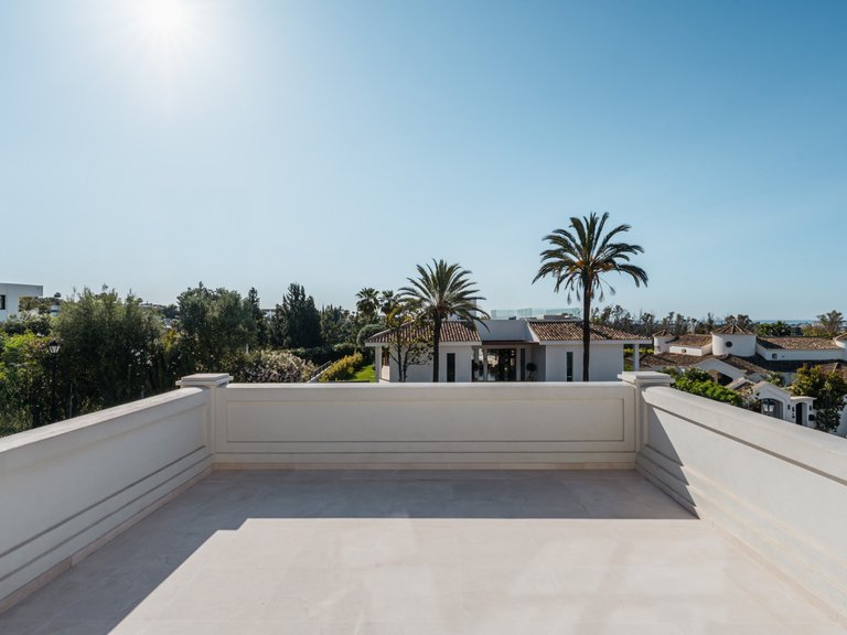 Villa for Sale in Marbella, Malaga 27