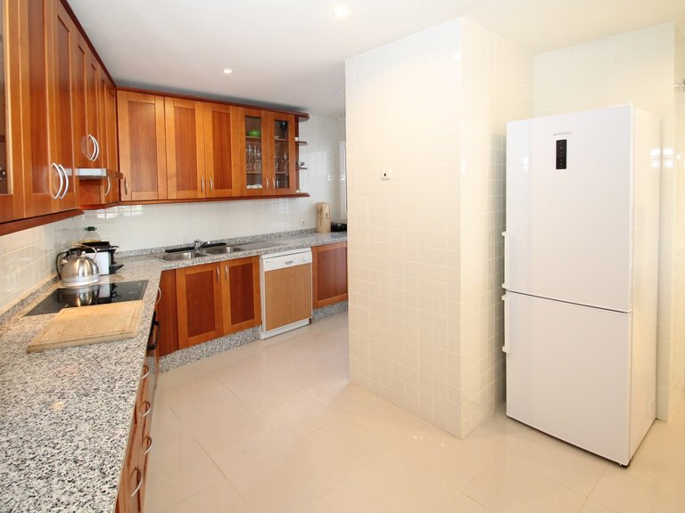 Town House for Sale in Istan, Malaga 24