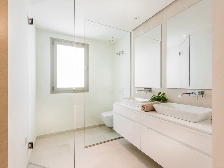 Apartment for Sale in Marbella, Malaga 13