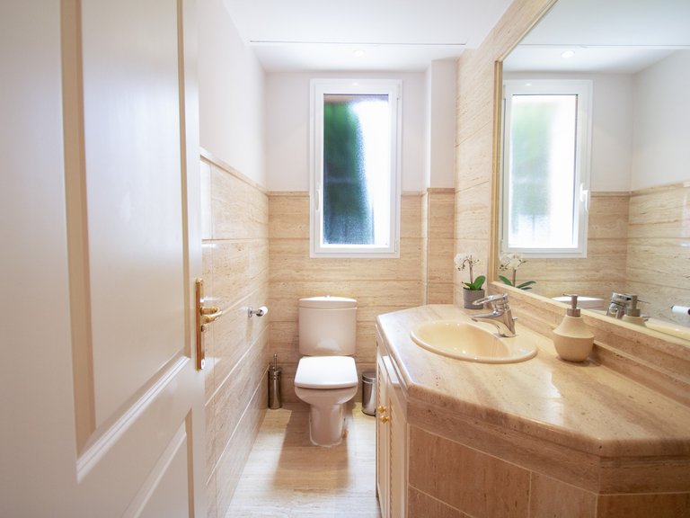 Apartment for Sale in Marbella, Malaga 22