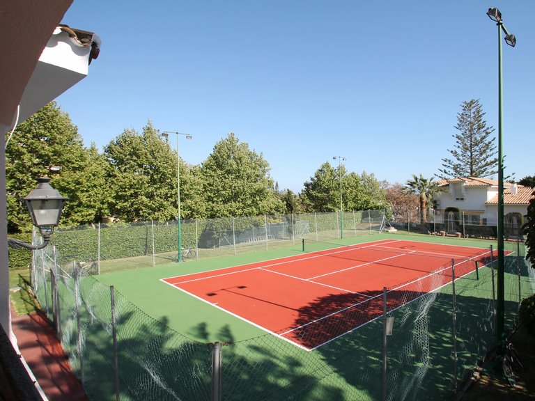 Apartment for Sale in Marbella, Malaga 12