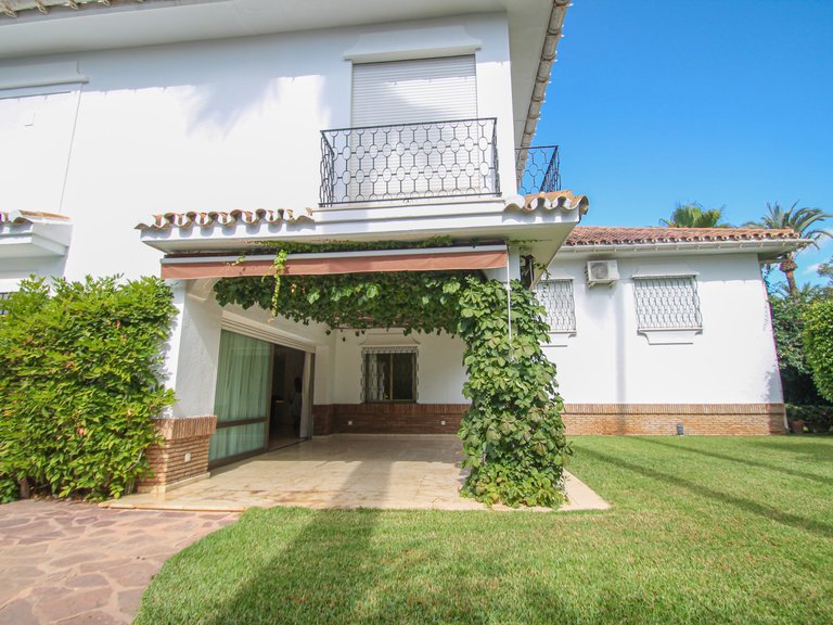 Villa for Sale in Marbella, Malaga 22