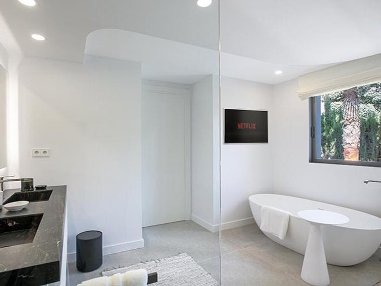 Villa for Sale in Marbella, Malaga 27