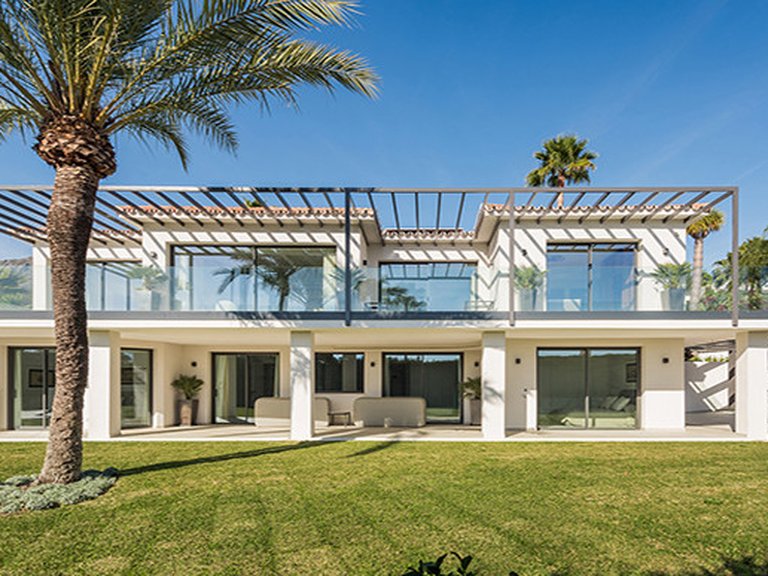 Villa for Sale in Marbella, Malaga 23