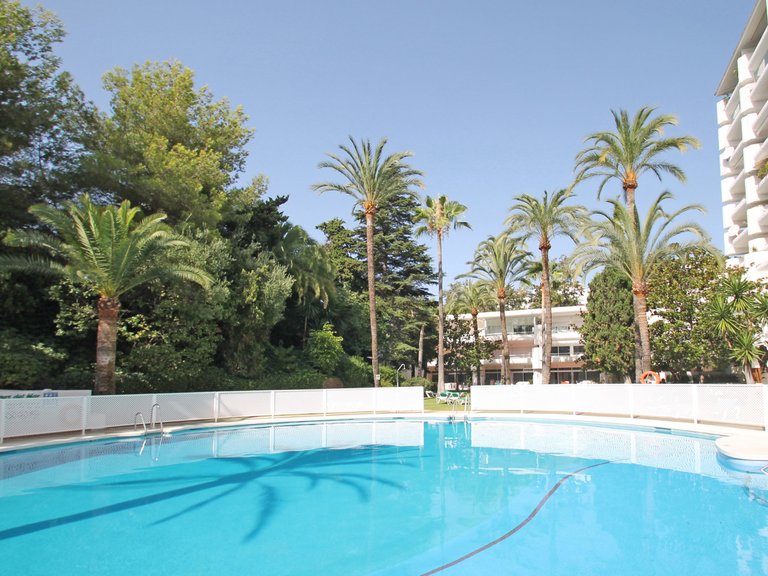 Penthouse for Sale in Marbella, Malaga 18
