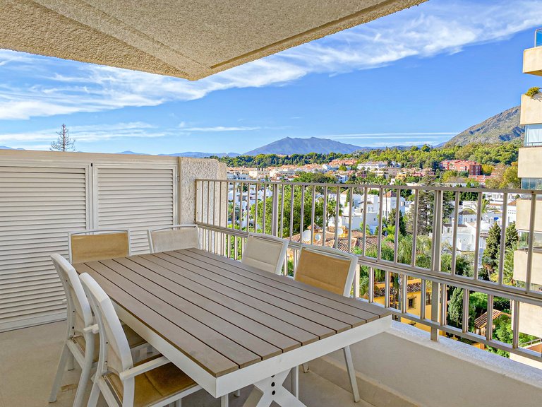 Penthouse for Sale in Marbella, Malaga 7