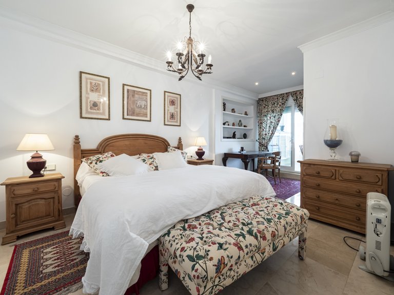 Apartment for Sale in Marbella, Malaga 8