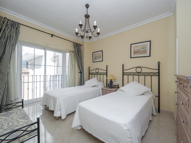 Apartment for Sale in Marbella, Malaga 23