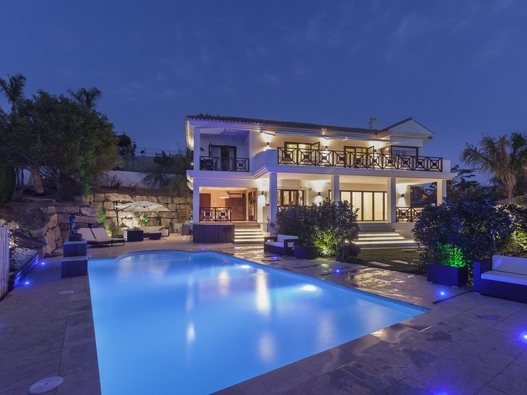 Villa for Sale in Marbella, Malaga 39