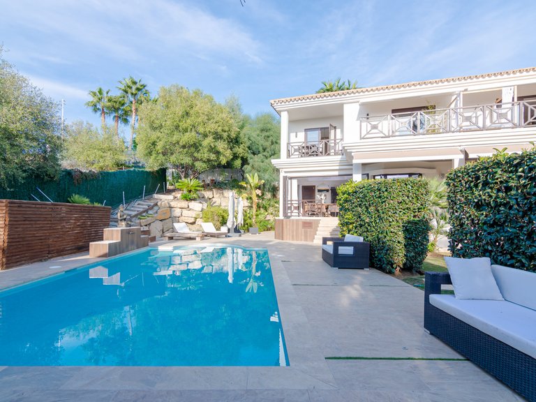Villa for Sale in Marbella, Malaga 37